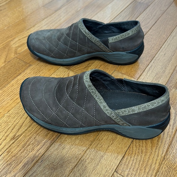 Merrell Shoes - Women’s Merrell Size 9 Brown Shoes